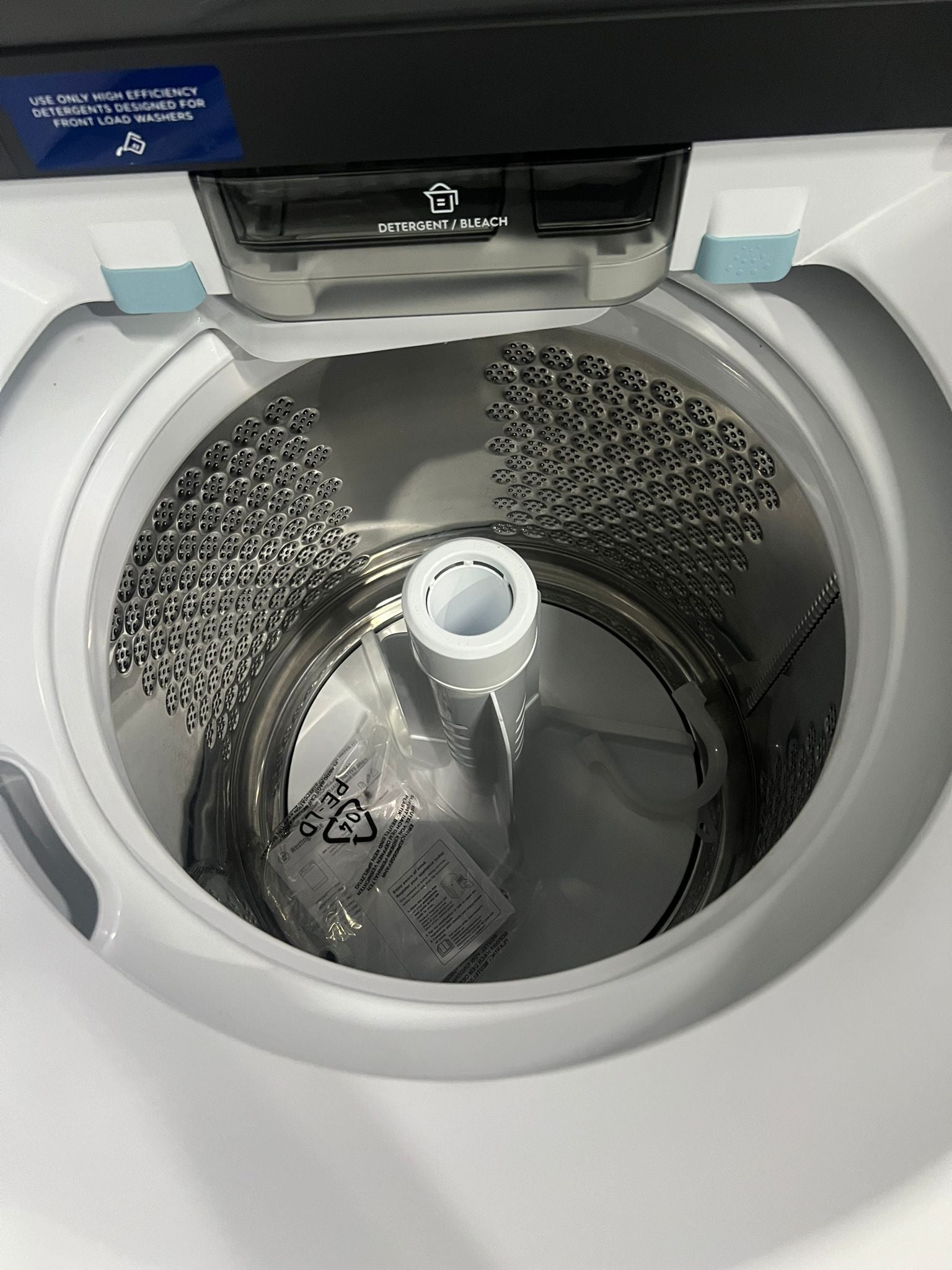 Factory Seconds Westinghouse 10 kg EasyCare 700 Top Load Washing Machine – WWT1084C7WA