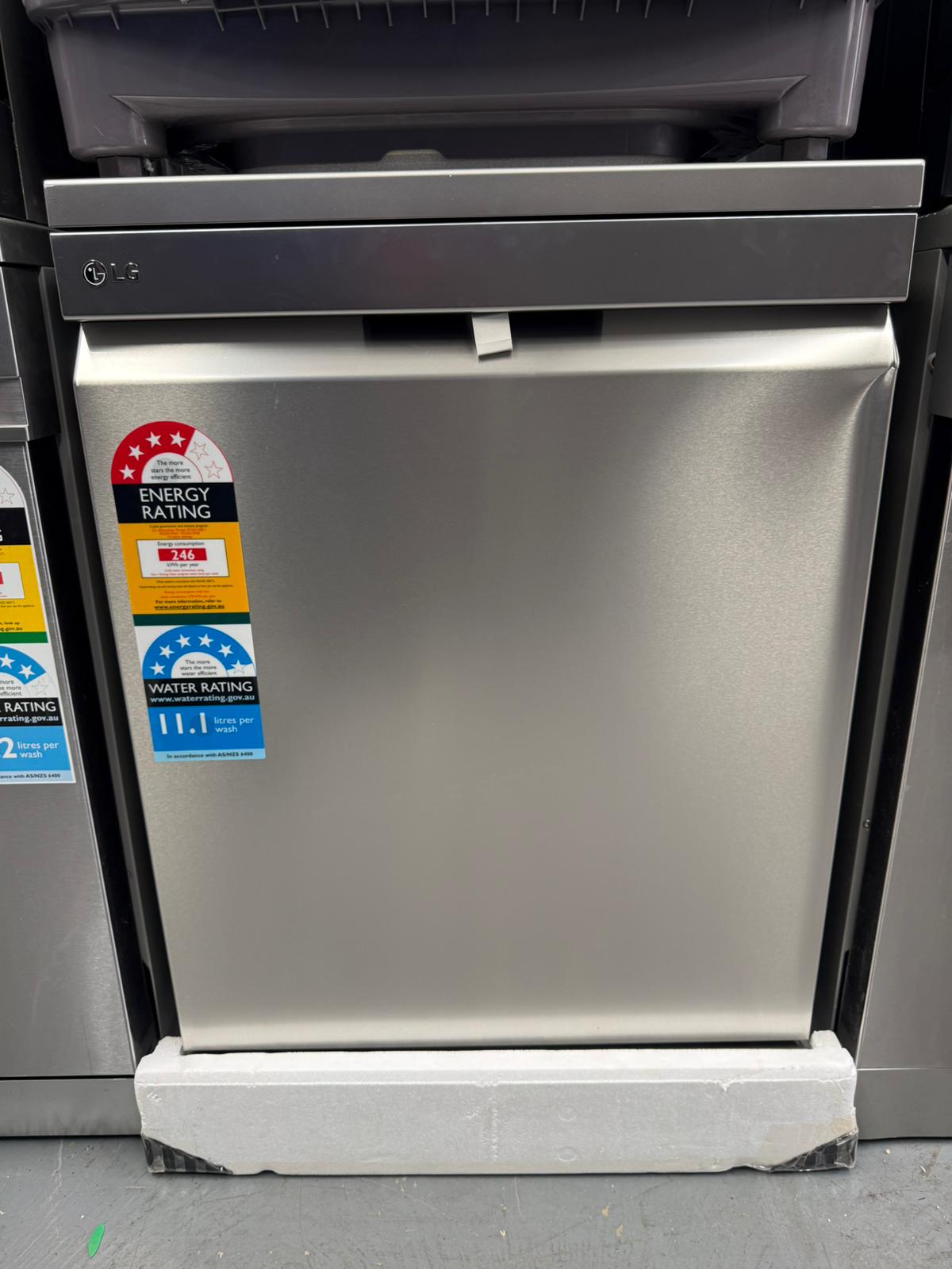 LG 15‑Place QuadWash Dishwasher – Factory Second | MELBOURNE