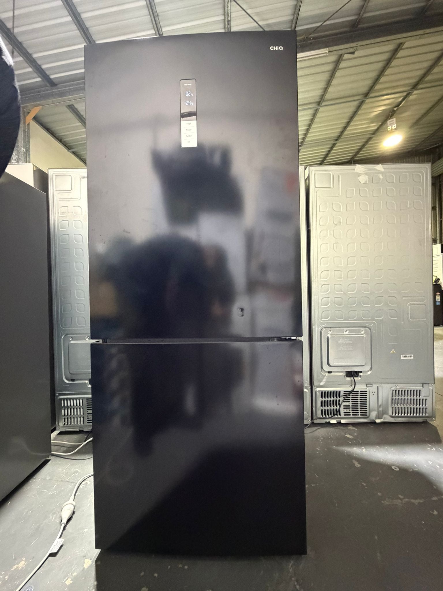 Refurbished CHiQ 396L Bottom Mount Fridge Freezer – CBM393NB3 | BRISBANE