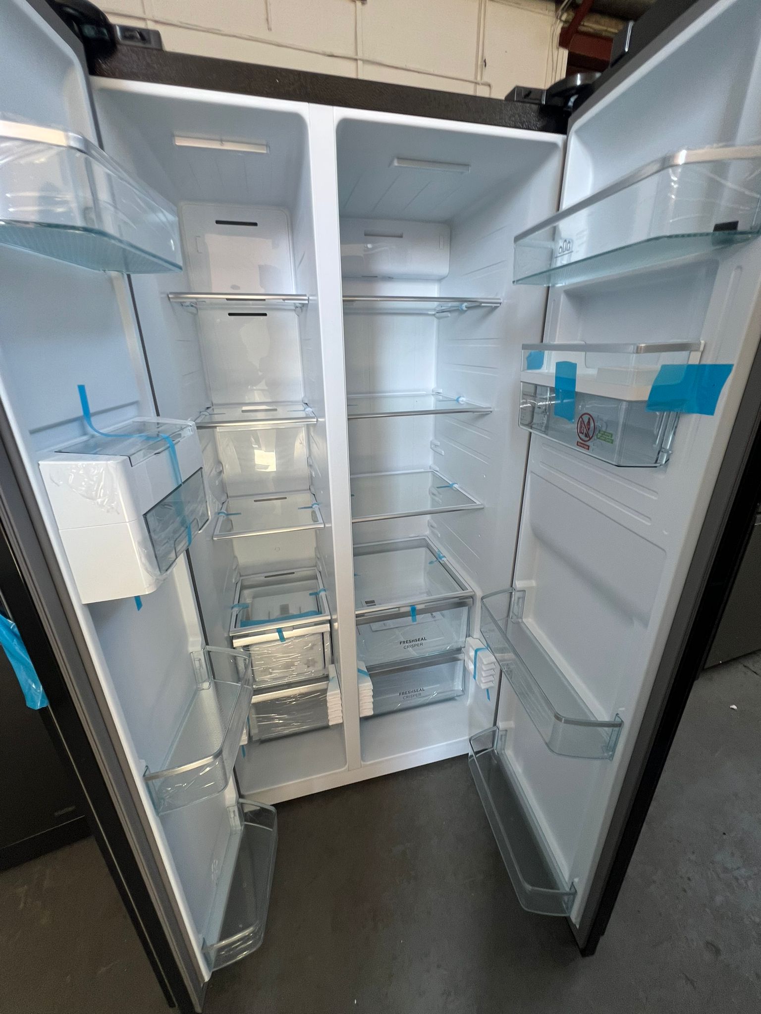 Factory Second Westinghouse 619 L Side by Side Fridge Freezer | ADELAIDE
