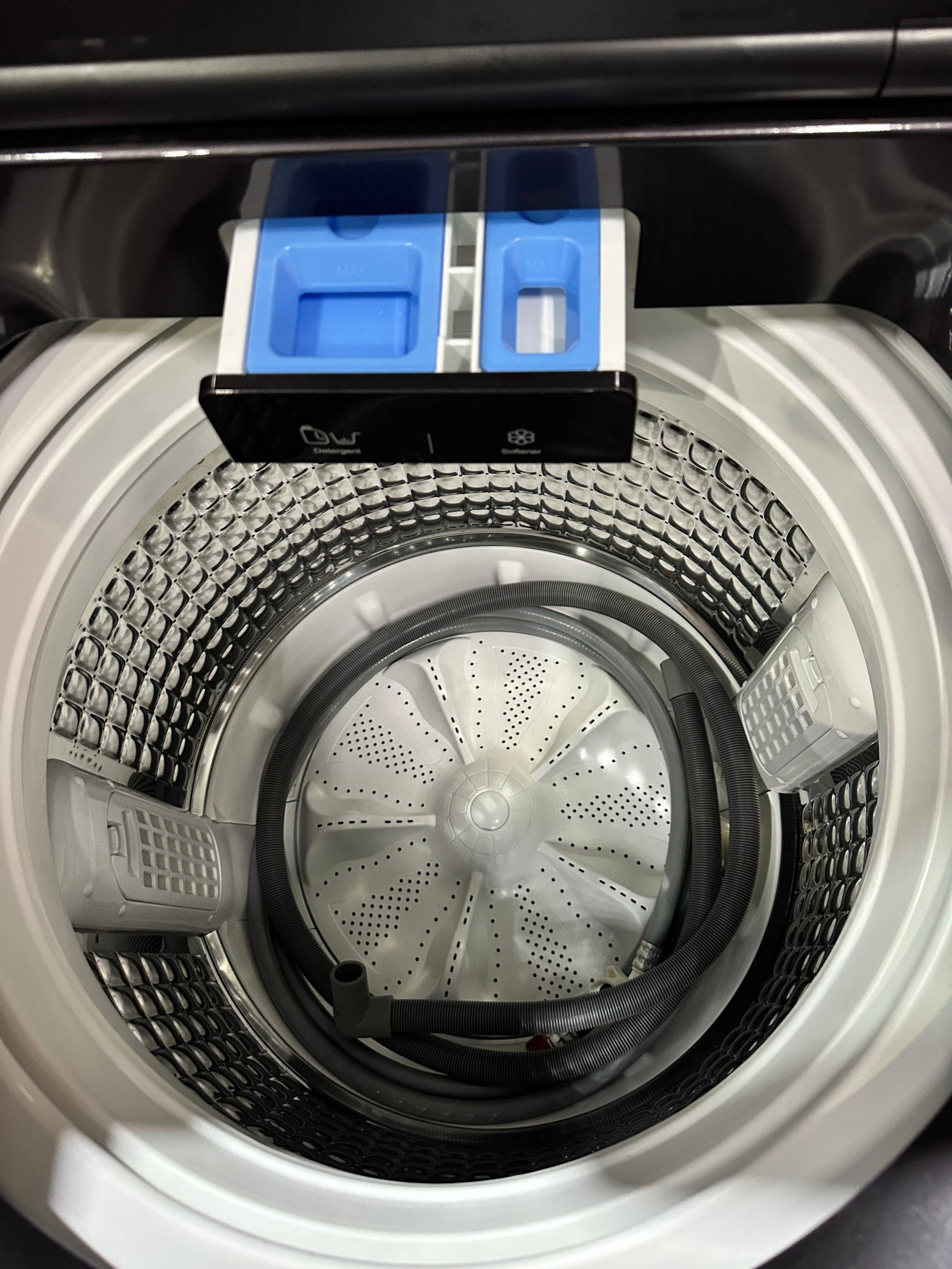 Haier 10kg Top Load Washer – Near New