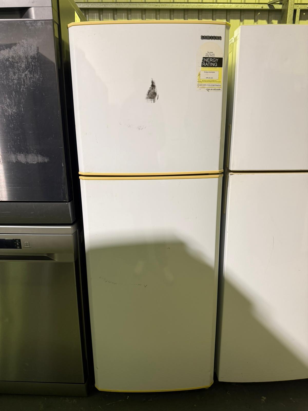 Refurbished Samsung 238L Top Mount Fridge Freezer | BRISBANE