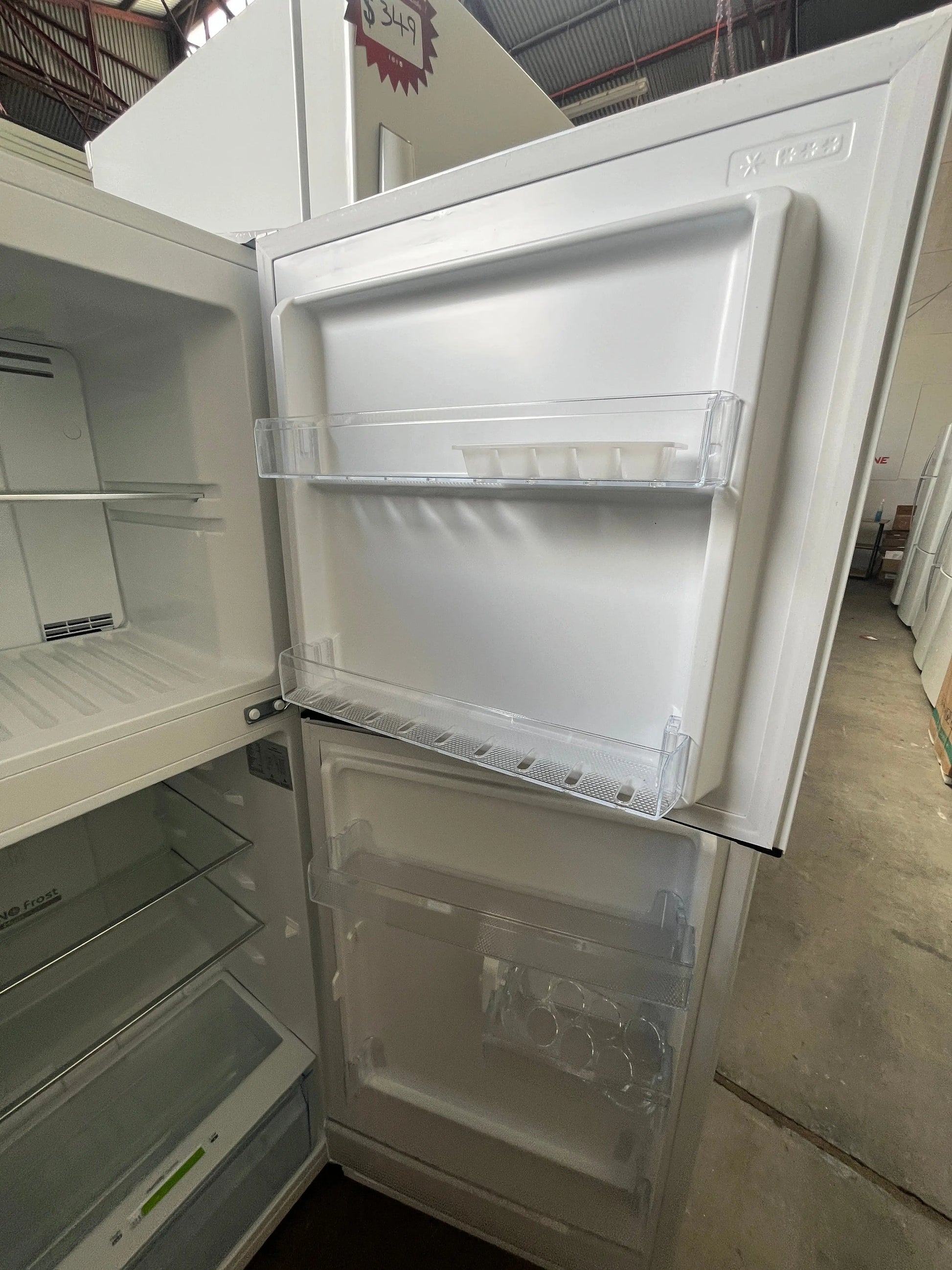 Brand new CHiQ Refrigerator/freezer model CTM202NW3
Volume 202 litres | ADELAIDE