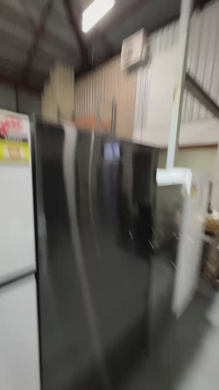 Fisher & Paykel 494L Bottom Freezer Fridge – Refurbished