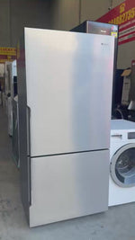 Westinghouse 529L Fridge Freezer & Bosch 7.5kg Washing Machine – Refurbished Combo